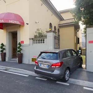 Hotell La Fortezza Florens